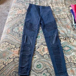 Alo Moto leggings teal size medium